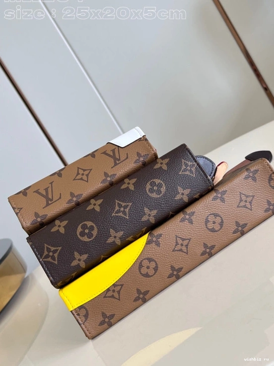 WIS Pouch-25*20*5.5cm LOUIS Toilet VUITTON Trio 0811
